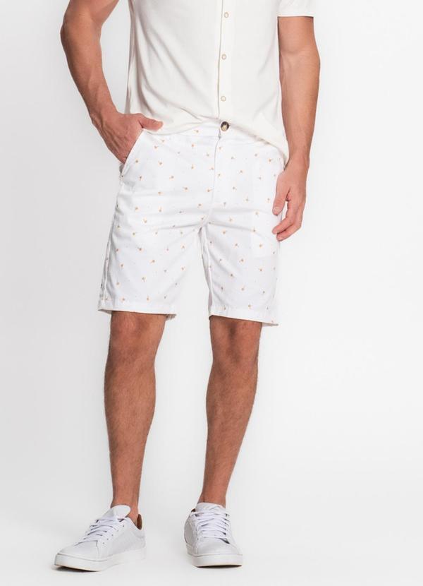 Vista 2 Bermuda Masculina em Sarja Branco Diametro Diametro