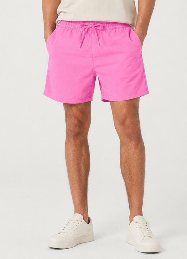 Bermuda Masculina em Tactel com Bolsos Rosa