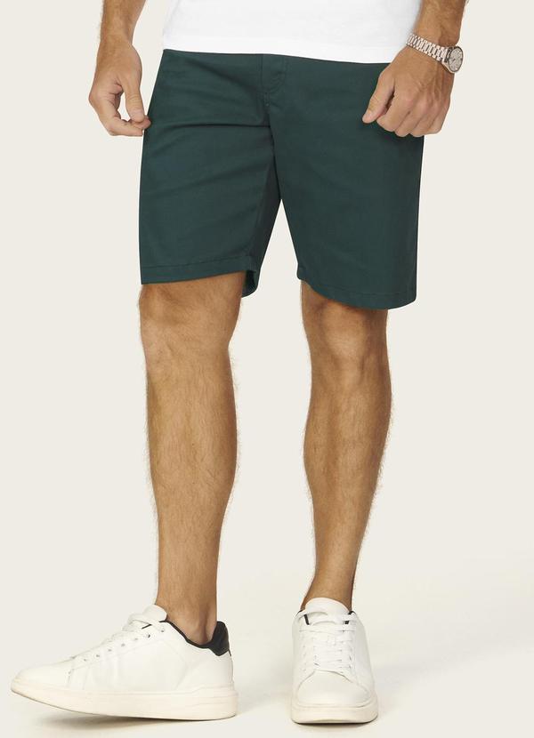 Bermuda Masculina Sarja Cotton Verde