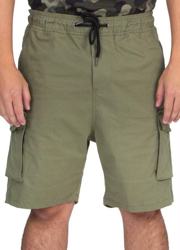 Bermuda Masculina Verde