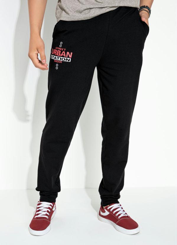 Calça Preta com Bolso e Estampa