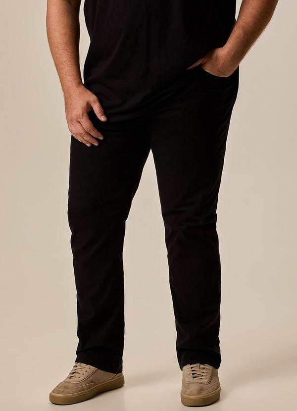 Calça Slim em Sarja Preto