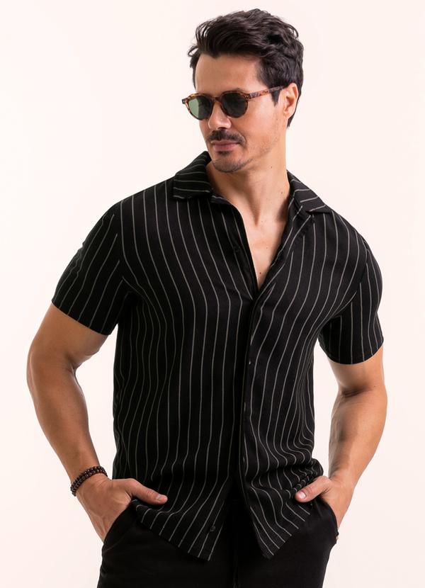 Camisa em Tecido com Linho Preto