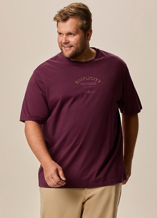 Camiseta Regular Simplicity Plus Bordô