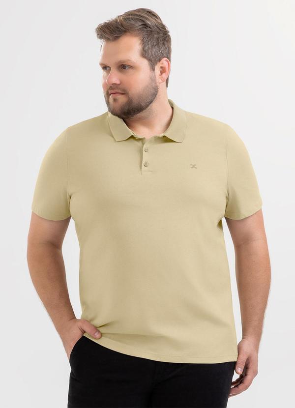 Camisa Polo Plus em Algodão Marrom Claro