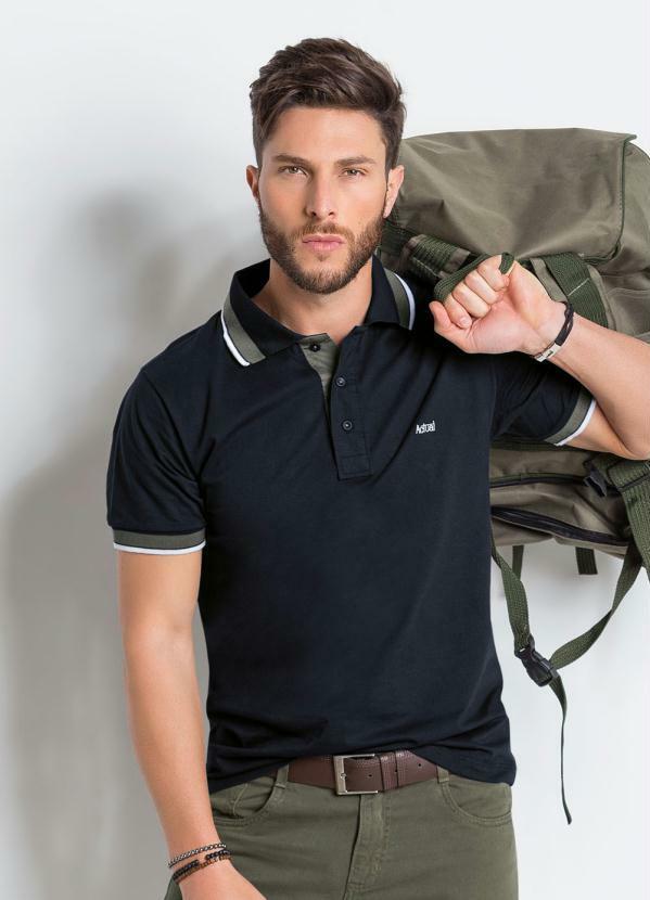 Camisa Polo Preta com Manga e Gola Contrastante