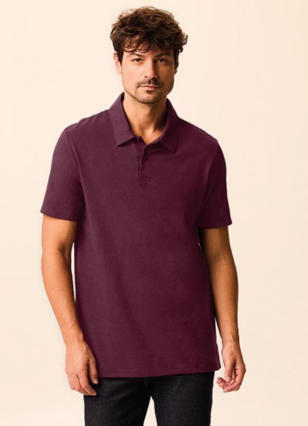 Camisa Polo Slim em Malha Maquinetada Bordô