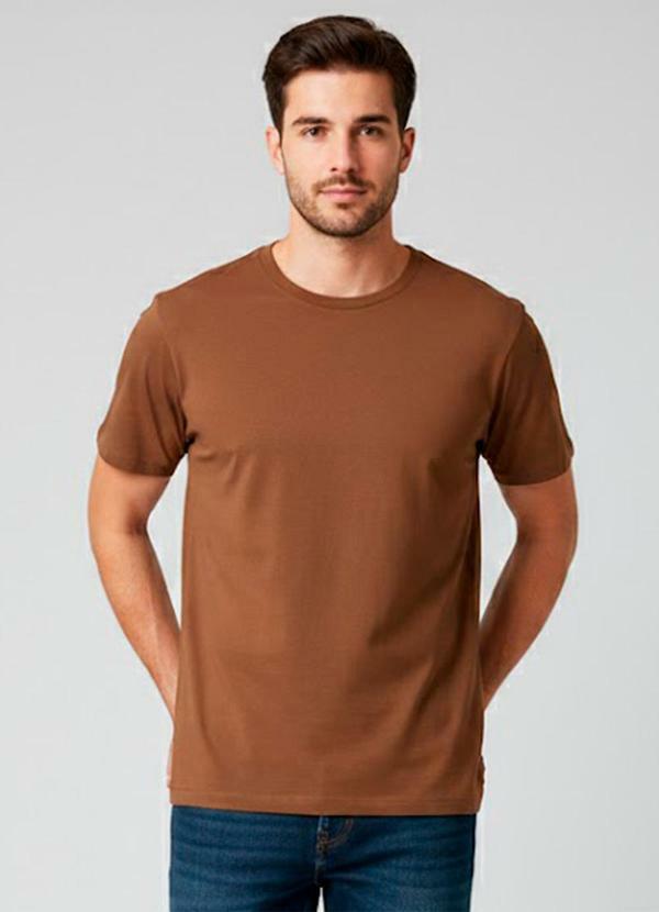 Camiseta Básica com Gola Redonda Marrom