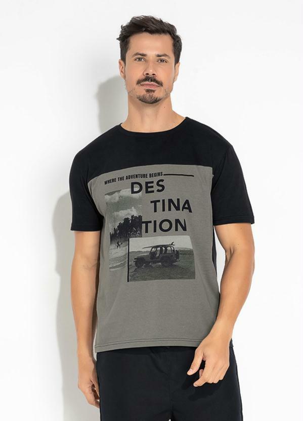 Camiseta Cinza e Preta com Pala Frente e Costas