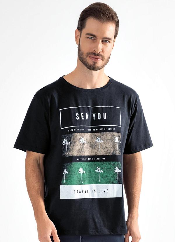Camiseta Coqueiros em Malha de Algodão