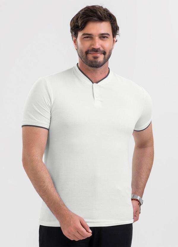 Camiseta em Piquet Branco