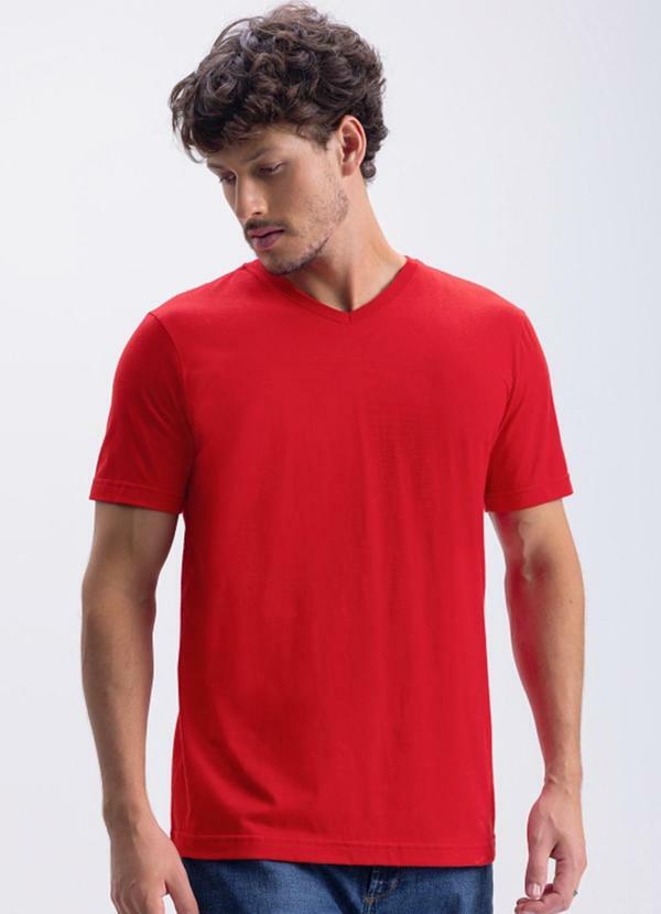 Camiseta Essencial com Decote V Vermelho