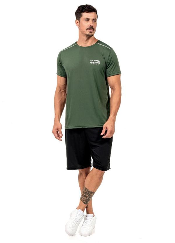 Camiseta Leve Masculina Verde