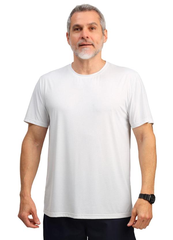 Vista 2 Camiseta M/C Dry Poliamida Furadinha Imp. Branco Biogás Biogás