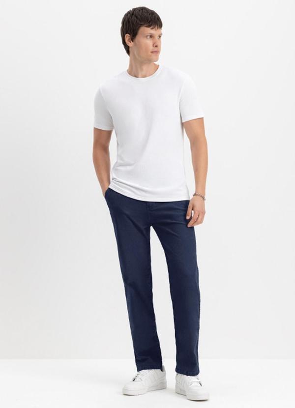 Camiseta Masculina em Malha Branco