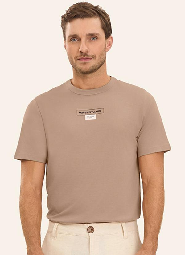 Camiseta Masculina em Meia Malha Marrom