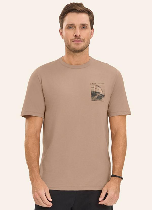 Camiseta Masculina em Meia Malha Marrom