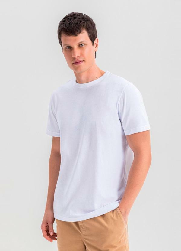 Camiseta Masculina Essencial em Malha Branco