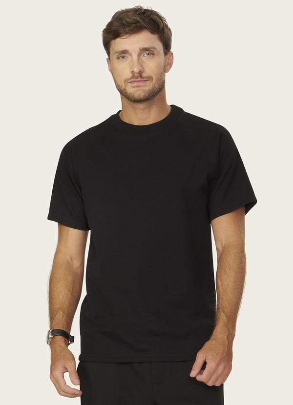 Camiseta Masculina Malhão Maquinetado Preto