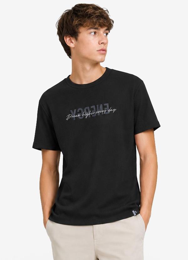 Camiseta Masculina Malhão Maquinetado Preto