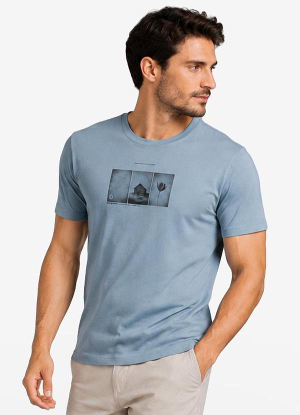 Camiseta Masculina Meia Malha com Estampa Azul