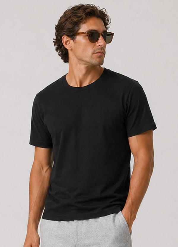 Camiseta Masculina Plus Size Lisa Preto