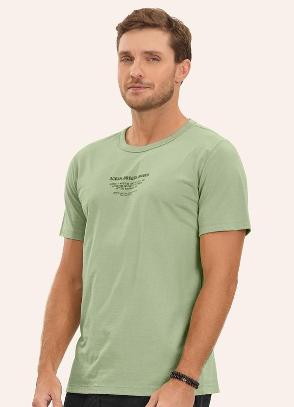 Camiseta Masculina Verde