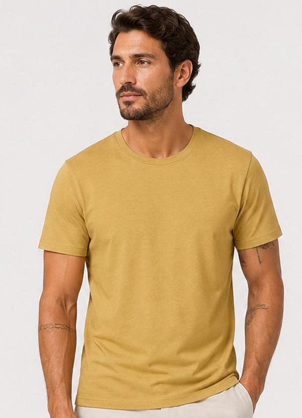 Camiseta Meia Malha Básica Masculina Marrom