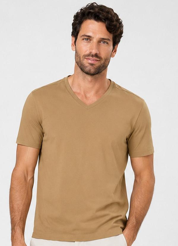Camiseta Meia Malha Básica Masculina Marrom