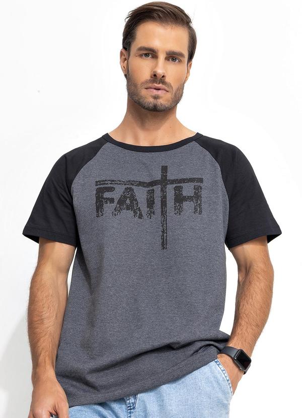 Camiseta Mescla Escuro em Malha de Algodão