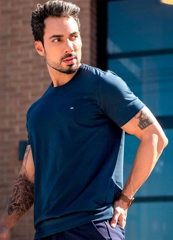 Camiseta Pima Masculina Marinho