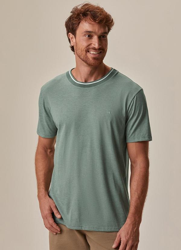 Camiseta Regular Fio a Fio Verde Musgo