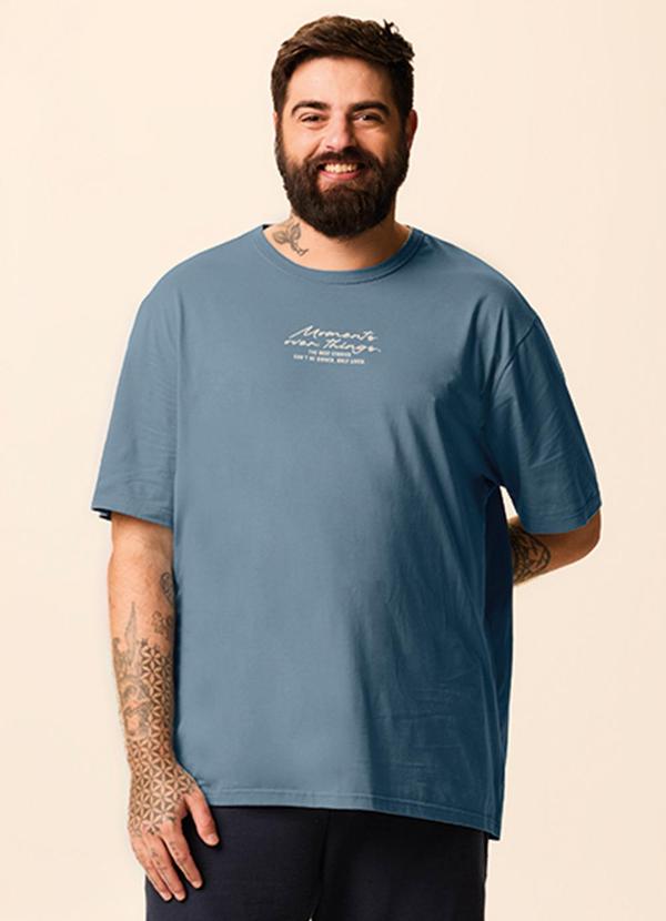 Camiseta Regular Moments Azul Pastel