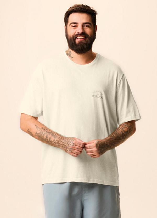 Camiseta Regular The Sea Is My Horizon Off White
