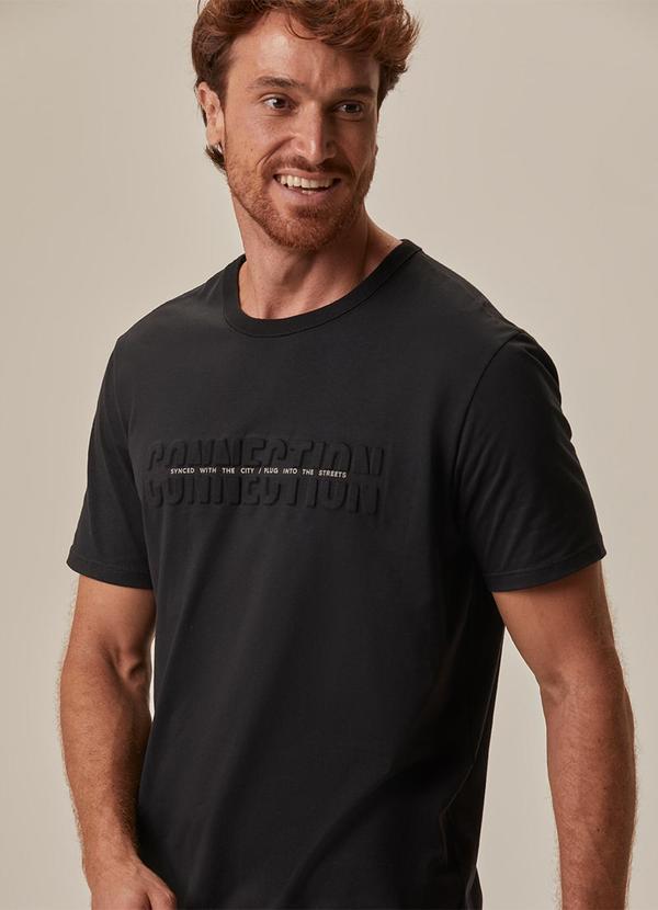 Camiseta Slim Connection em Malha Preto