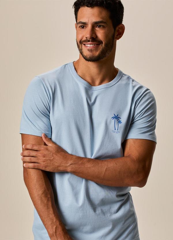 Camiseta Slim Coqueiro Azul Pastel