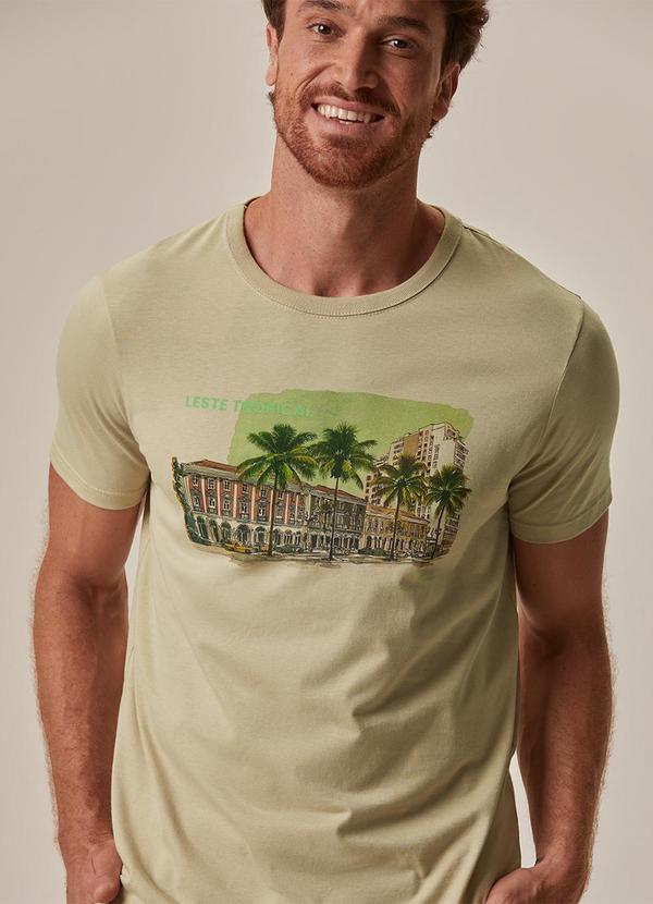 Camiseta Slim Leste Tropical Areia