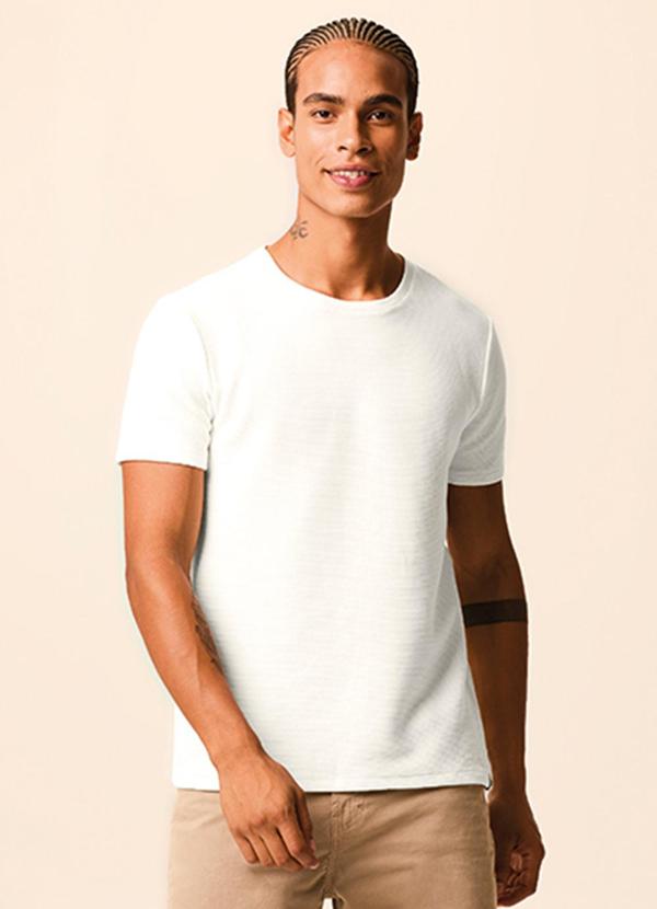 Camiseta Slim Texturizada Off White