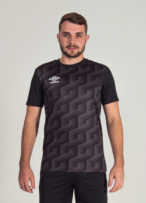 Camiseta Umbro Diamond D Preta