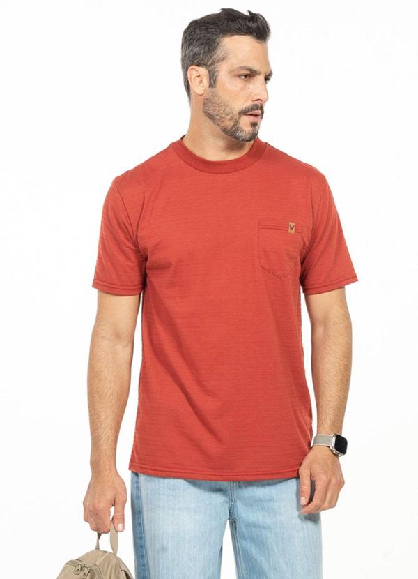 Camiseta com Bolso Terracota