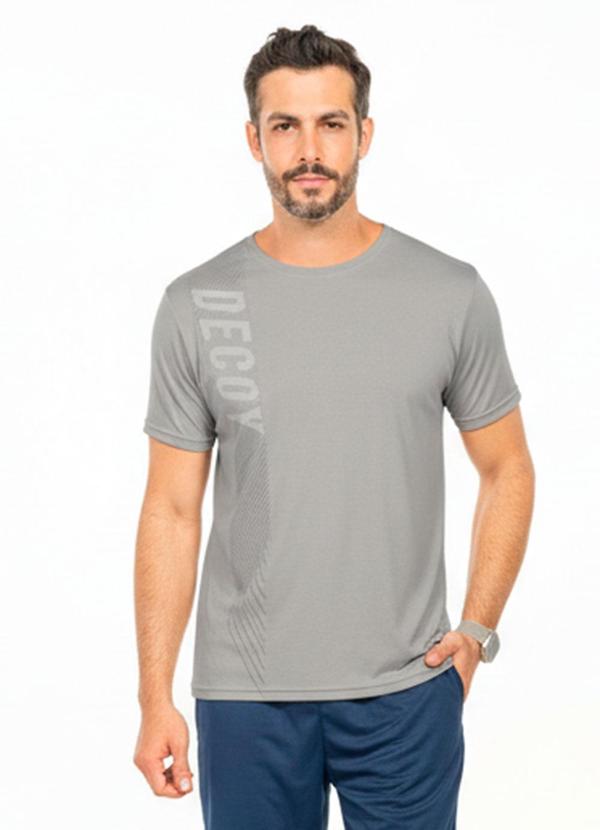 Camiseta com Estampa Cinza