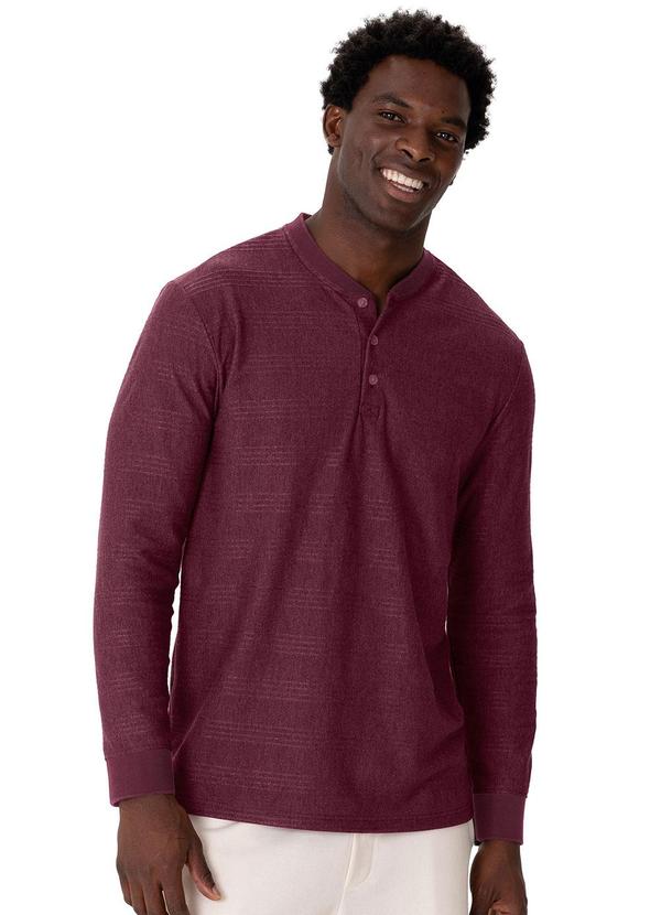 Camiseta em Moletinho Trabalhado Bordô