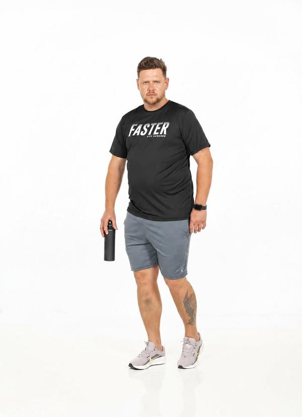 Camiseta Manga Curta Plus Size Preto