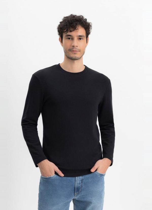 Camiseta Masculina em Malha Preto