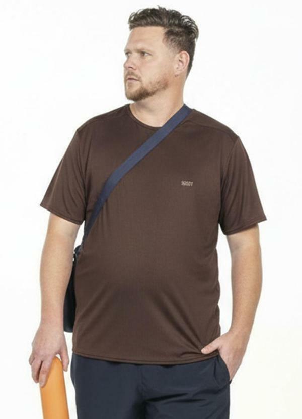 Camiseta Plus Size com Bordado Marrom