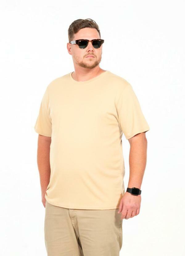 Camiseta Plus Size Ribana Bege