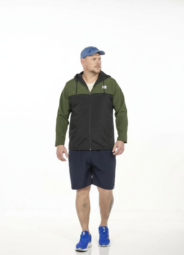 Corta Vento Plus Size Verde