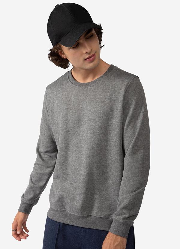 Vista 2 Blusão Moletom Flanelado Masculino Mescla Escuro Basicamente Basicamente