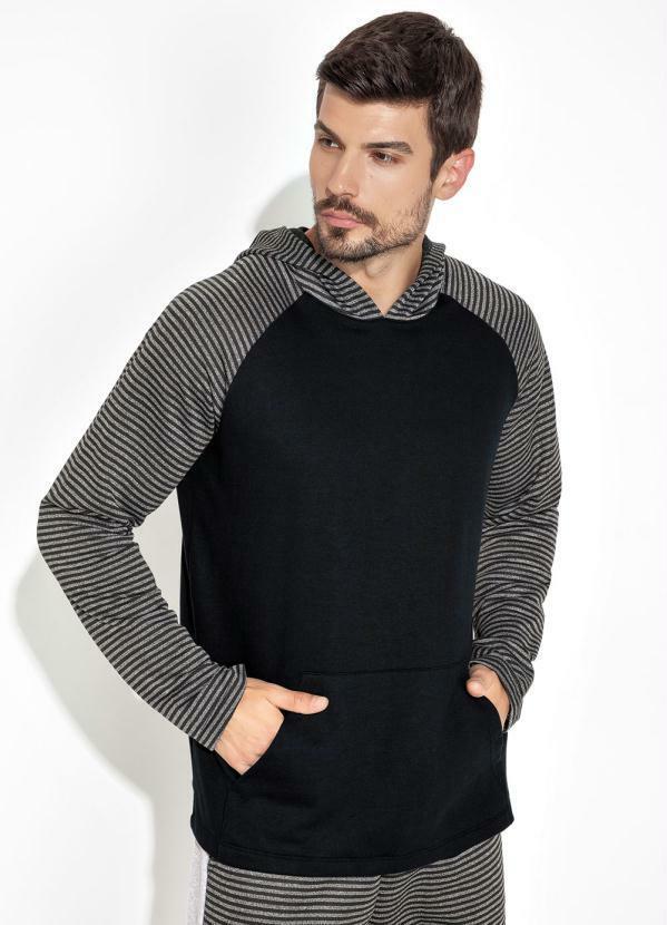 Casaco com Gorro Preto
