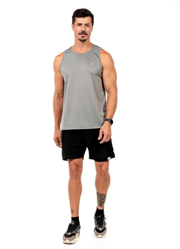 Regata Fitness com Estampa Masculina Cinza